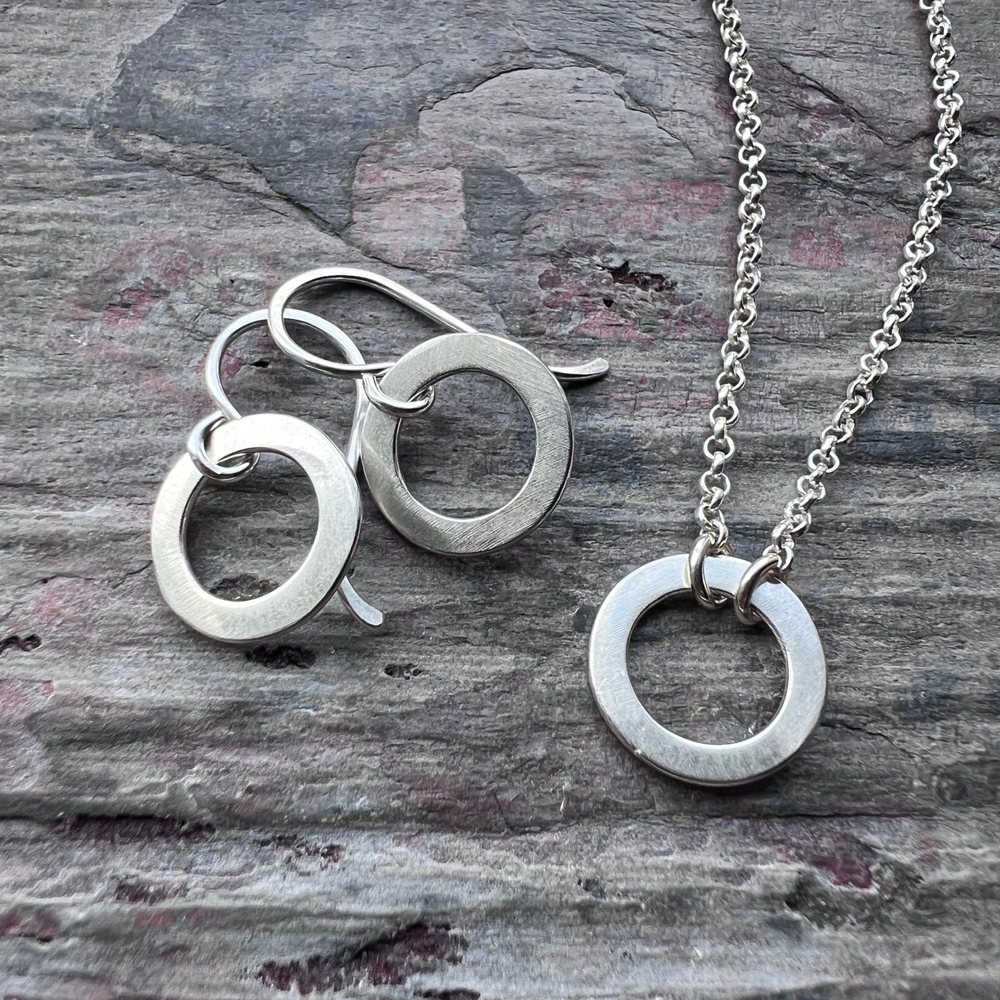 Sterling Silver Small Circle Necklace | Minimalist Organic Ring Pendant Necklace