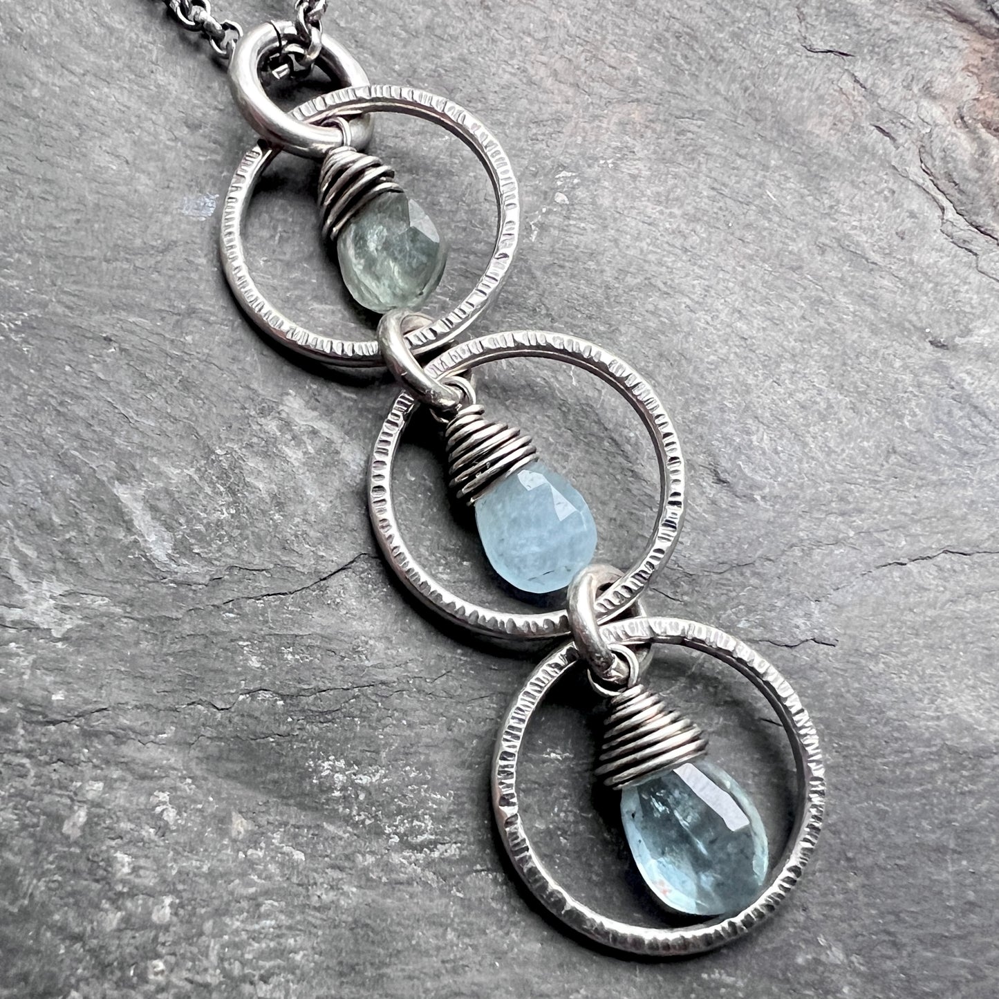Genuine Aquamarine Sterling Silver Necklace | Aquamarine Stones in Hammered Rings Pendant