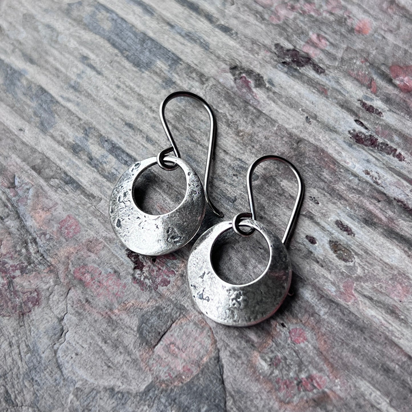 Sterling Silver Textured Circle Dangle Hoop Earrings