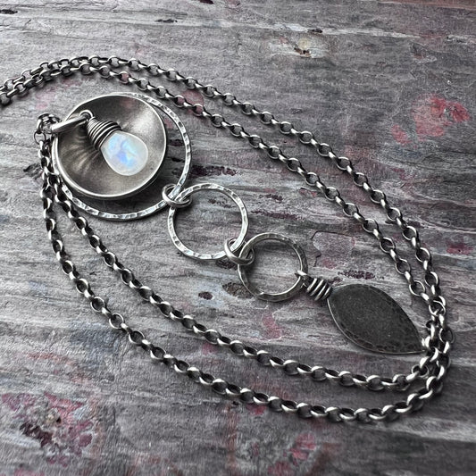 Sterling Silver Rainbow Moonstone Necklace | Hammered Silver Rings and Moonstone Pendant Necklace