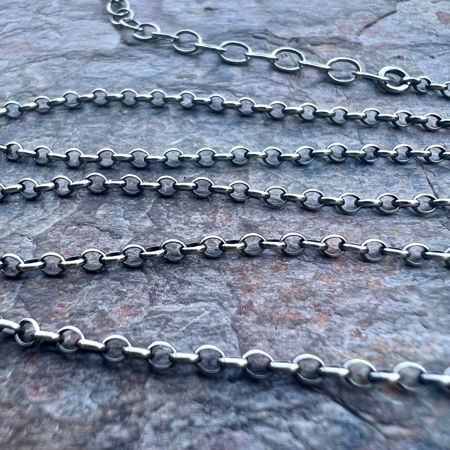 Sterling Silver Lightweight Oval Cable Chain with Sterling Silver Lobster Claw Clasp and 3-inch Extender (2x2.5mm Link Size)